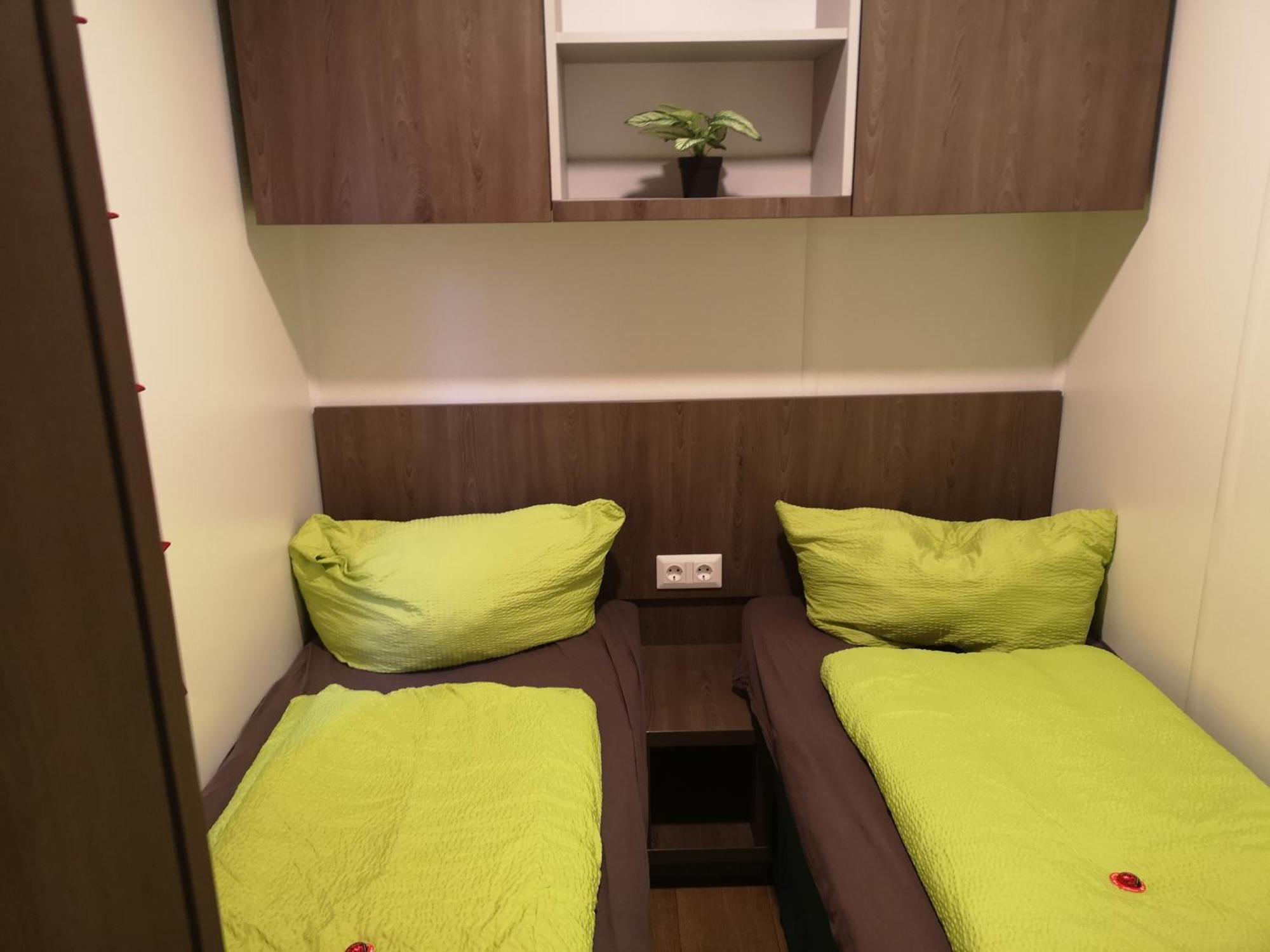 Eurocamp Spreewaldtor Hotel Gross Leuthen Ruang foto