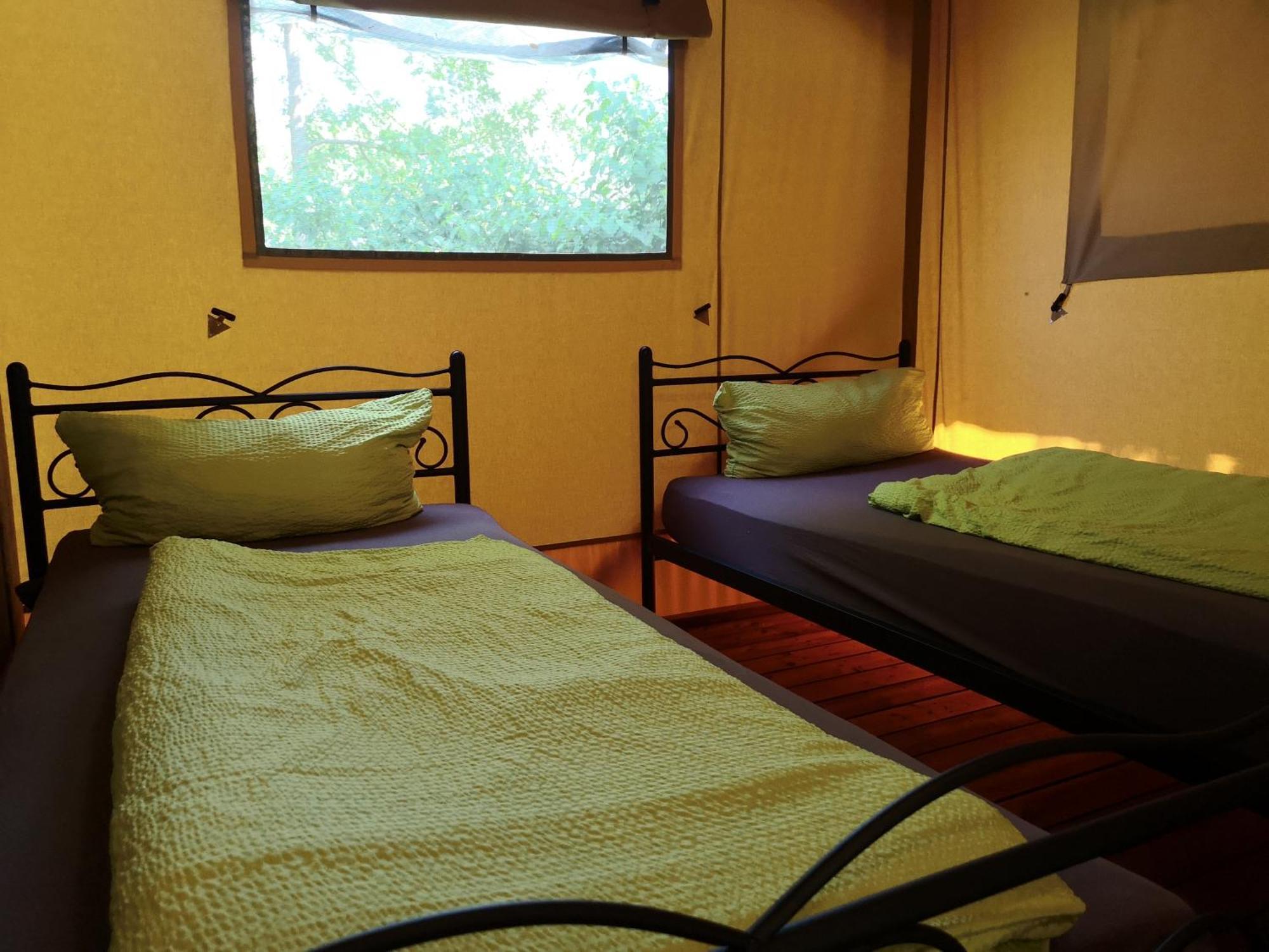 Eurocamp Spreewaldtor Hotel Gross Leuthen Ruang foto